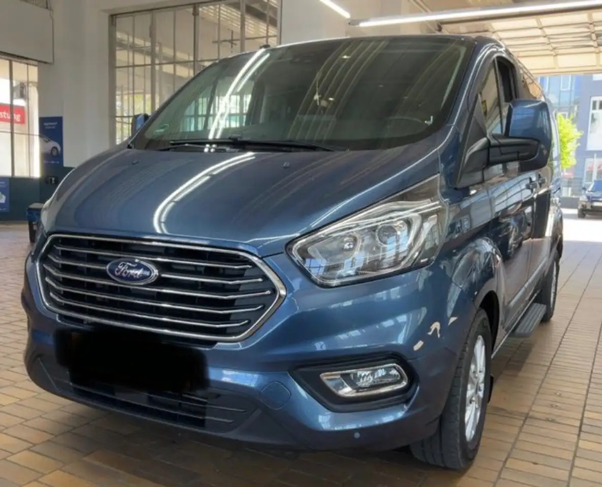 Ford Tourneo Custom